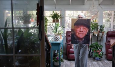 Immigration sought to deport 88-year-old. But he already died.
