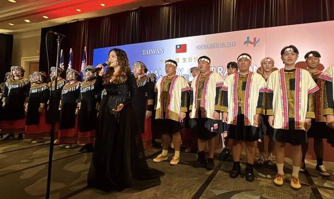 Hundreds attend National Day event at Vancouver office