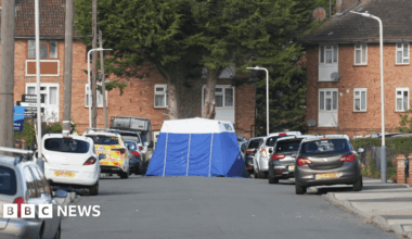 Uxbridge triple stabbing leaves one man dead and two injured