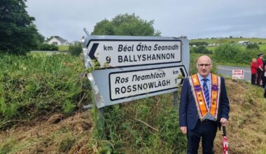 No problem with Irish language signs a few months ago 😭😂