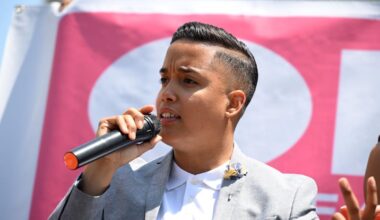 Immigration Agents Handcuff Democratic Lawmaker at Hospital E.R.