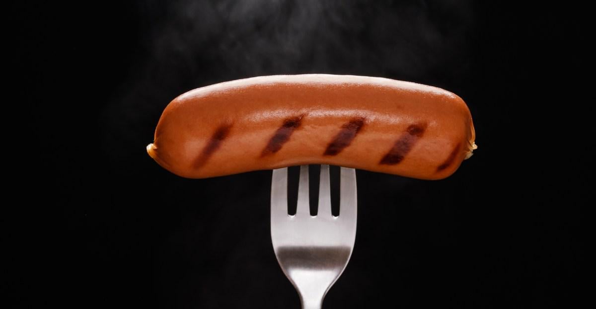 The rich must eat less meat | ﻿Scientists say rich countries need to eat a lot less meat. Will the environmental movement finally listen?