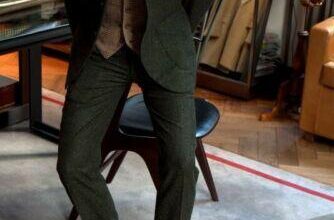 How common is to see people fancy dressed at the street?