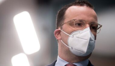 Maskenaffäre: Die Mail von Jens Spahn, die den Staat fast eine halbe Milliarde Euro kosten könnte