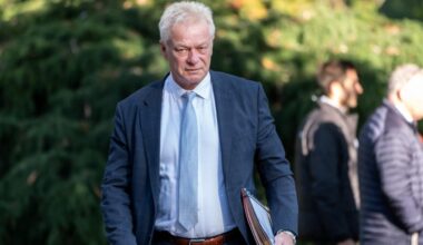 Agrarminister Rainer gegen "Veggie-Burger"-Verbot in der EU