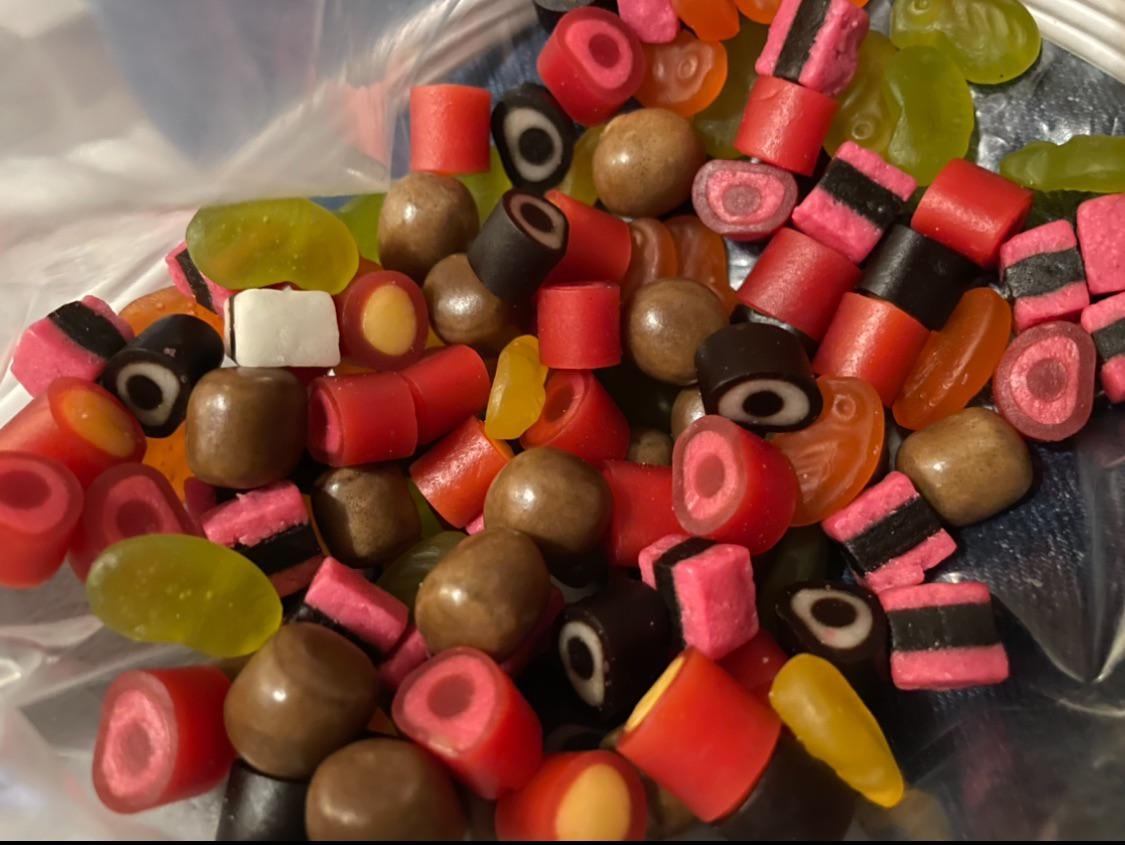 Got these candies in Belgium but forgot the name. Can anyone identify them?