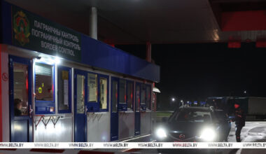 Lithuania reopens border checkpoints with Belarus