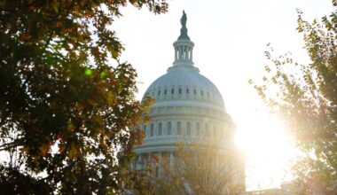 Republicanos y demócratas alcanzan un acuerdo para reabrir el gobierno federal de Estados Unidos
