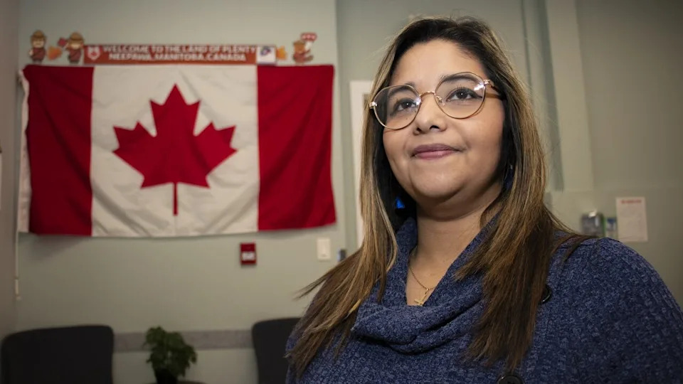 Neepawa Settlement Service's executive director Ilce Pineda says while Filipinos make up the majority of newcomers moving to the town, they're also seeing people from Mexico, India, Ukraine and other countries.