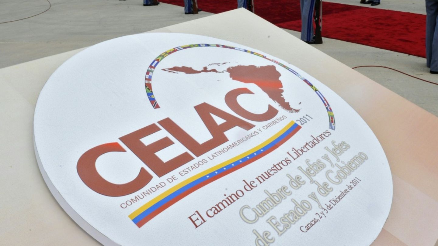 Celac-Logo
