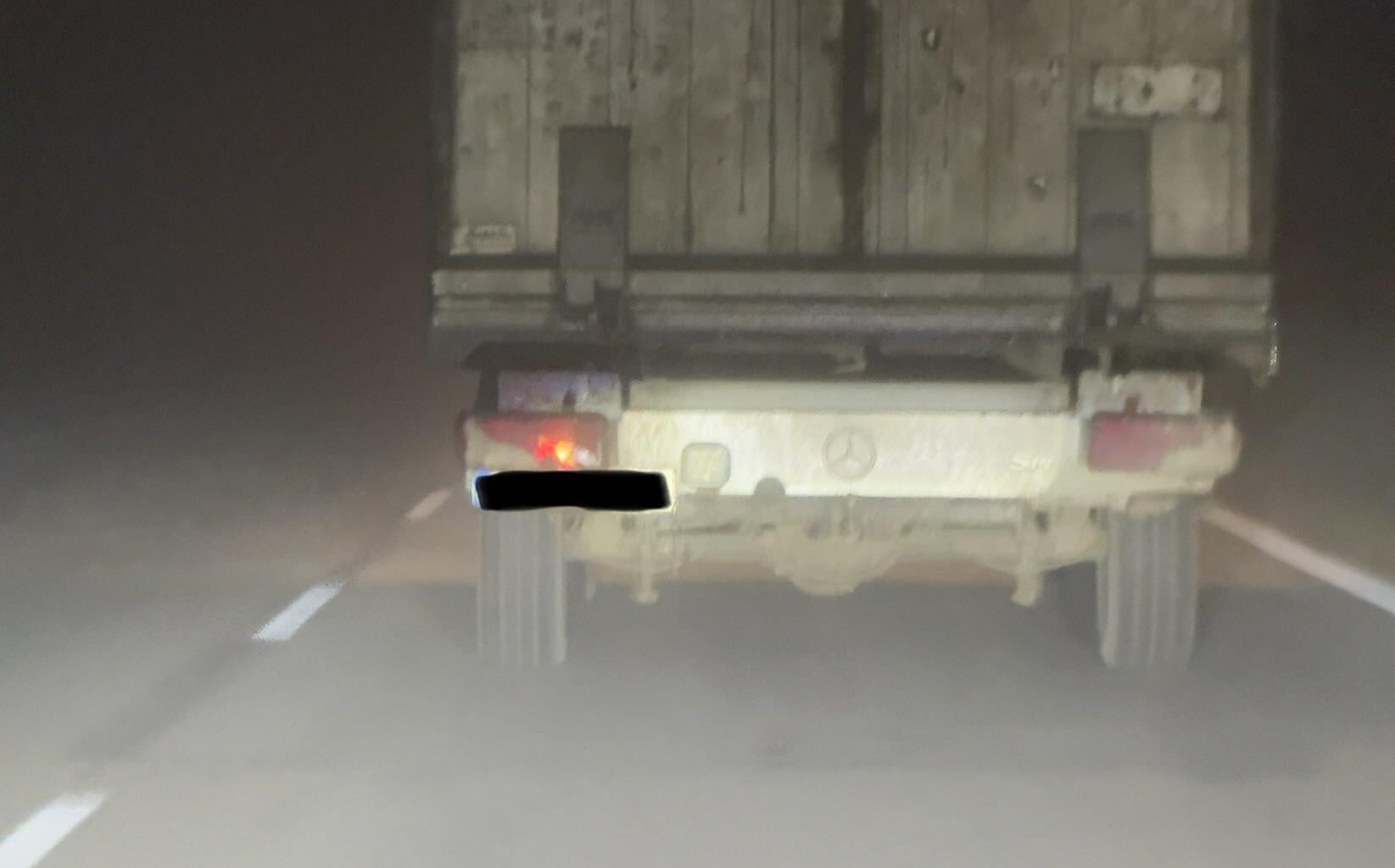 Такива индивиди не трябва да са на пътя.