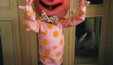 27 years ago, my sister dressed up as a national icon for the local carnival.