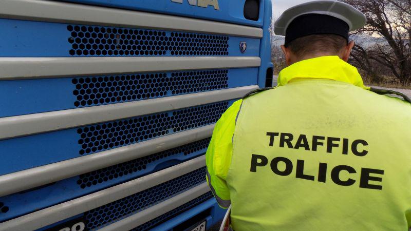 Съдът оправда двамата бивши полицаи, ескортирали пиян шофьор, убил човек