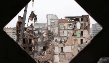 Trump sets deadline for accepting US-proposed Ukraine peace plan