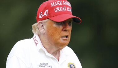 President looks great and isn’t rotting before our eyes!