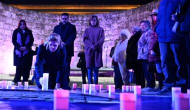 Alcalá conmemora el Día Internacional para la Eliminación de la Violencia contra las Mujeres en las Ruinas de Santa María