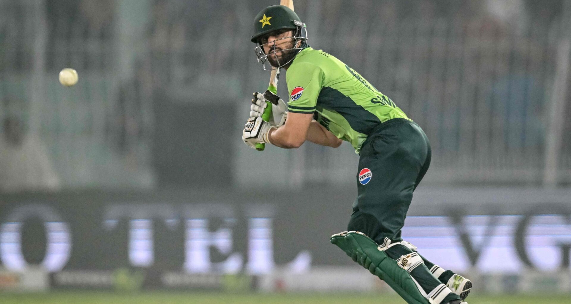 Salman shines in Pakistan’s last over thrilling victory o...