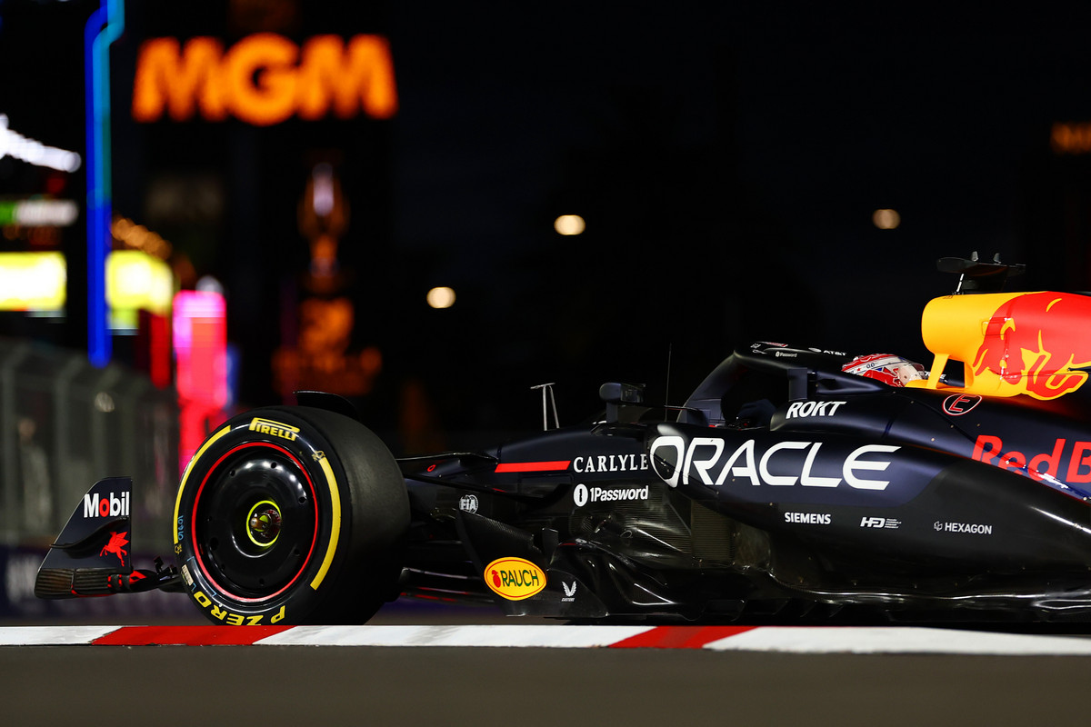 Las Vegaso GP triumfavo L. Norrisą pranokęs M. Verstappenas