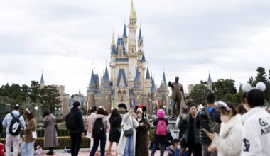 Japan travel stocks sink as China-Japan spat deepens