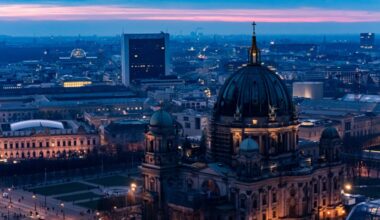 European markets close lower amid earnings and ECB rates