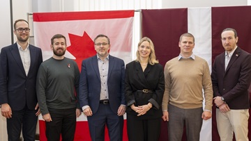 Le Canada et la Lettonie animent l’atelier de l’OTAN « Threat Hunting Workshop » à Riga