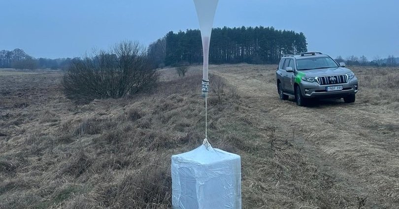 Iš Baltarusijos vėl skrido balionai, bet Vilniaus oro uostas ir taip buvo uždarytas