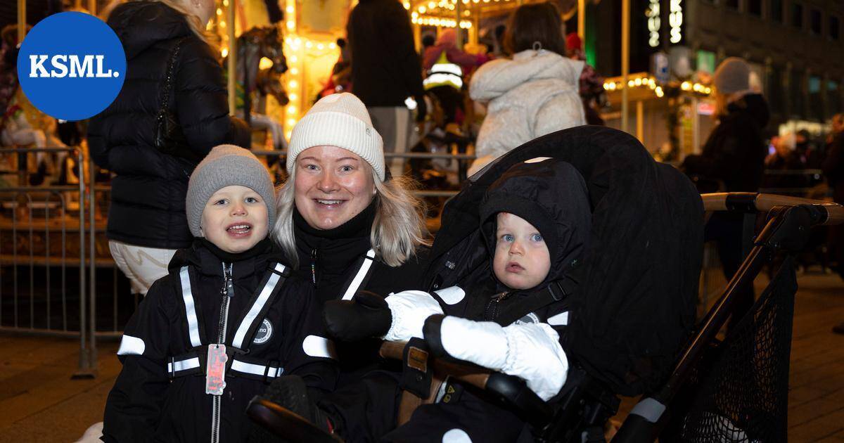 Jyväskylän Kompassilla juhlistettiin joulun avajaisia yli 300 ihmisen voimin – näin lahjoihin suhtaudutaan tänä vuonna | Keski-Suomi