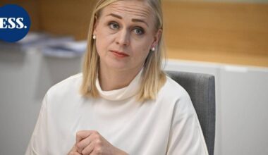 Ulkoministeri Valtonen: Suomi toivoo Ukrainaan edes osittaista tulitaukoa | Uutissuomalainen