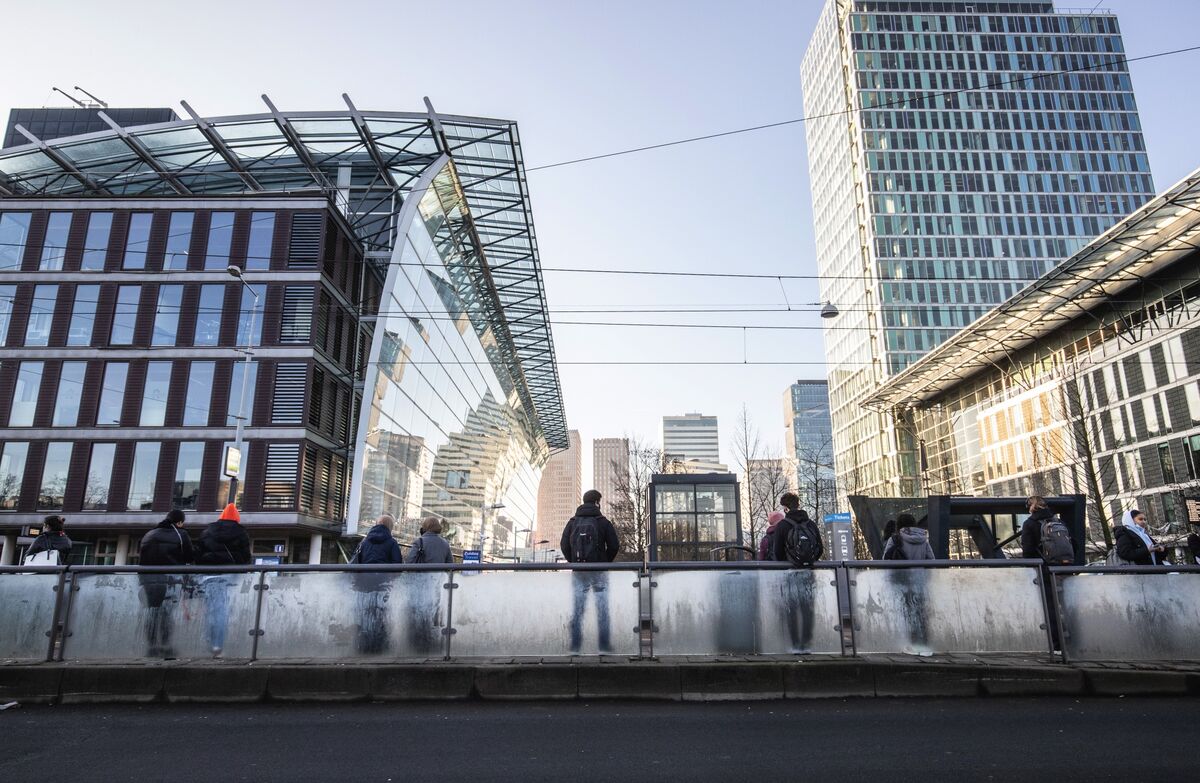 ECB Warns Dutch Pension Reform Risks Spurring Bonds Selloff