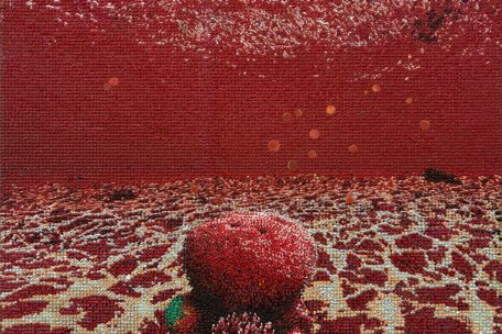 Wird in Luxemburg zu sehen sein: das Gemälde „Red Coral Dome. A Story of Love“ (2025) von Samira Hodaei