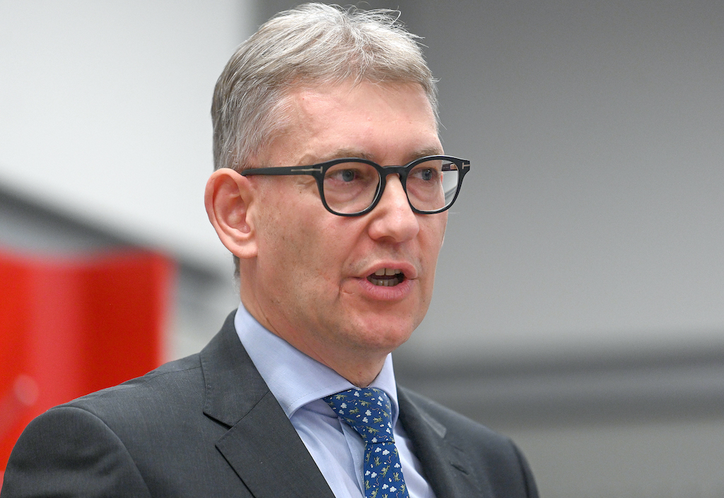 Noro: Jankovićevemu učencu in varovancu podaljšali mandat kar leto pred potekom