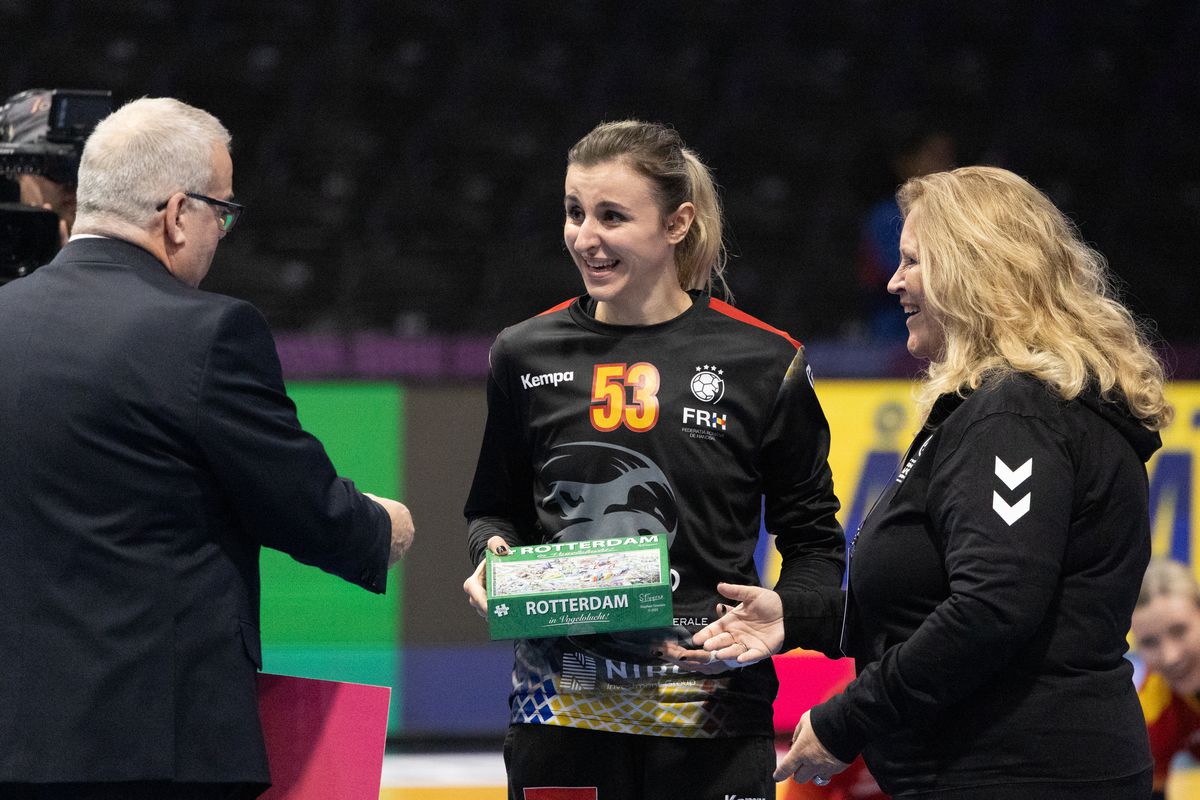 Olandezii au surprins pe Yuliya Dumanska » Ce cadou i-au oferit MVP-ului din România