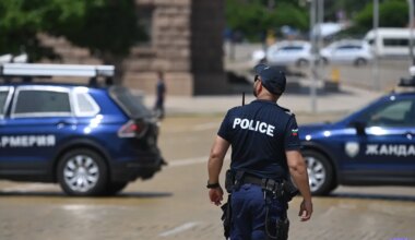 Bulgaarias pandi trellide taha politseinikku rünnanud Eesti kodanik