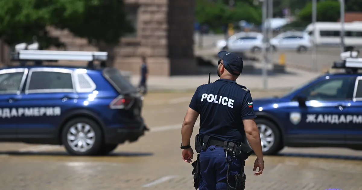 Bulgaarias pandi trellide taha politseinikku rünnanud Eesti kodanik