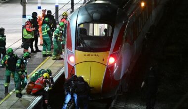Une attaque au couteau dans un train en Angleterre fait dix blessés, dont neuf graves