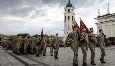 Die "Panzerbrigade 45" der Bundeswehr beim offiziellen Antrittstermin in Litauens Hauptstadt Vilnius