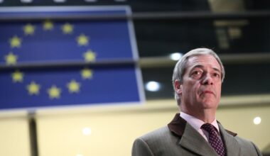 Rejoiners, rejoice! Nigel Farage is ready to talk about Brexit again