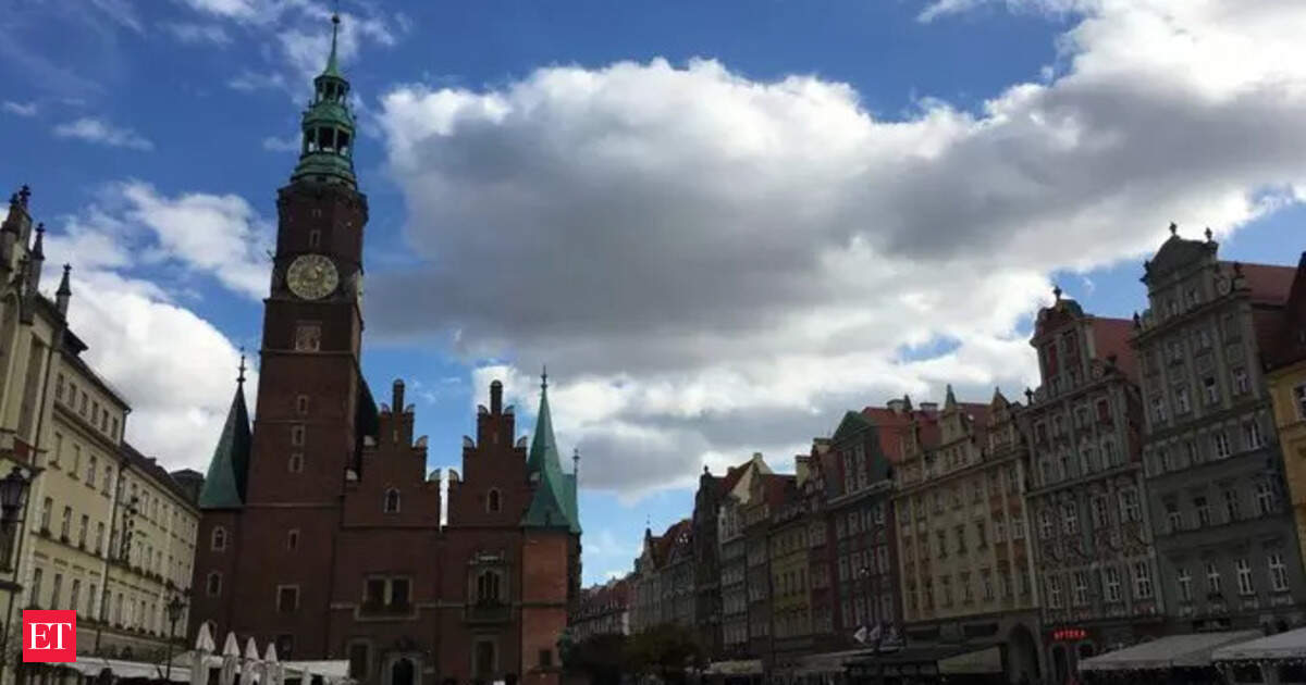 how Poland became a top 20 global economy: Polish miracle: The fastest-growing economy in Europe? Here’s how the once-isolated country broke into the Top 20