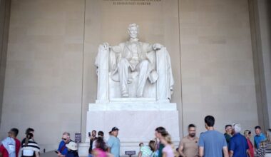 On This Day, Nov. 8: Americans elect Abraham Lincoln to second term