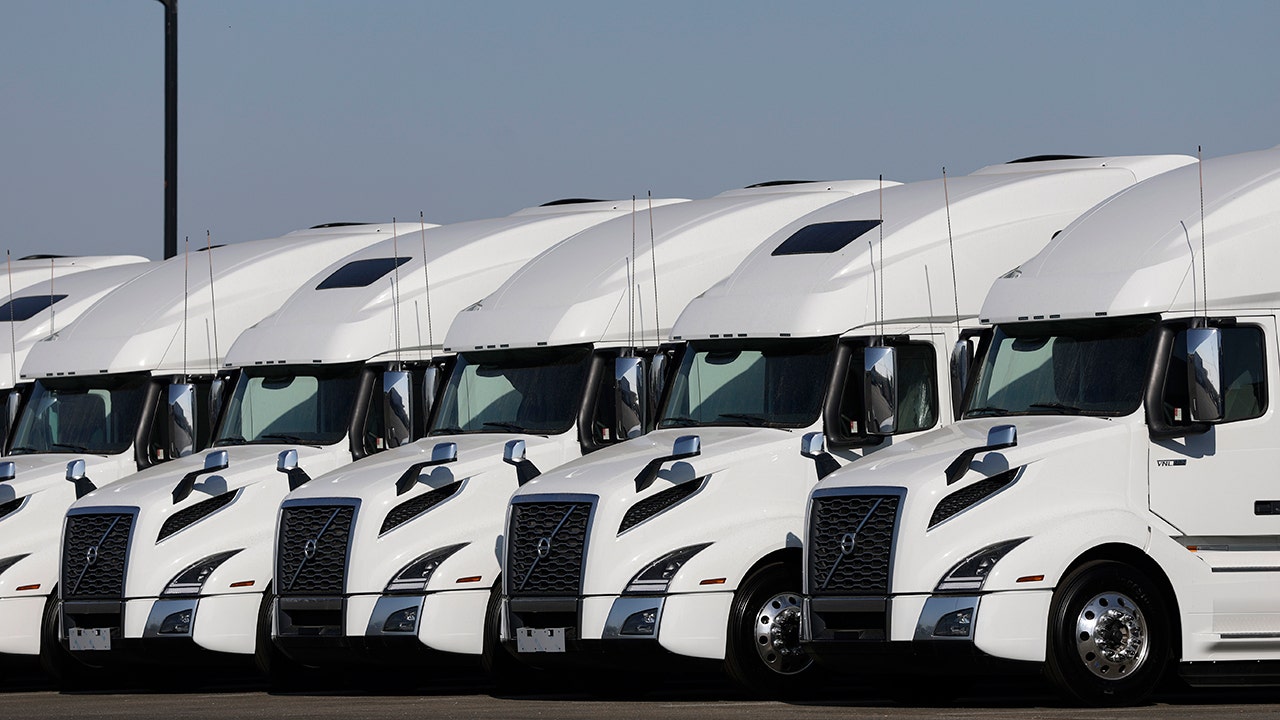Waabi reveals major milestone in AI-powered autonomous trucking technology