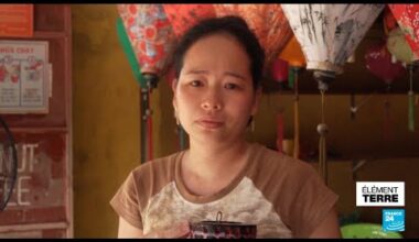 Crues historiques au Vietnam, où les événements climatiques extrêmes se multiplient • FRANCE 24