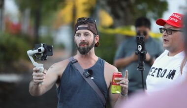 Streamers at ICE protests - oregonlive.com