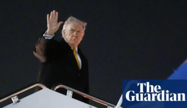 Trump weighs giving Americans $2,000 from tariff revenues in bid for support | Trump tariffs