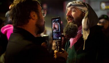 Livestreamers are filming, and sometimes creating, conflict at Portland ICE protests for clicks and cash