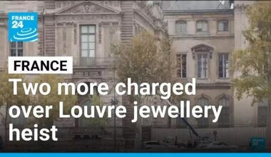Paris: Two more charged over Louvre jewellery heist • FRANCE 24 English