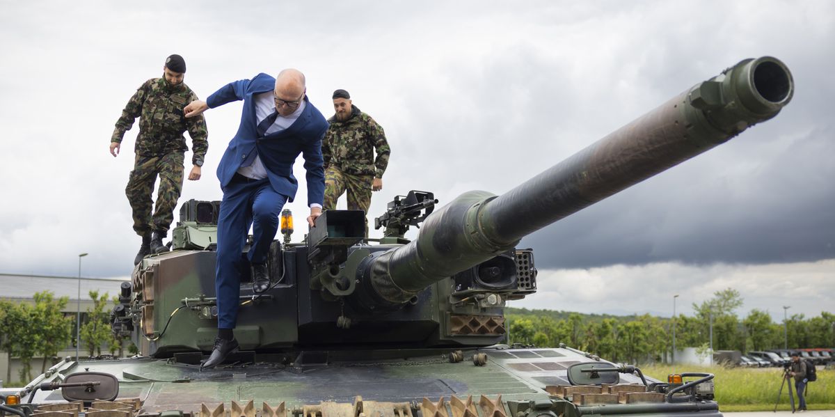 Schweizer Armee: Bund soll Doppelbürger-Schlupfloch schliessen