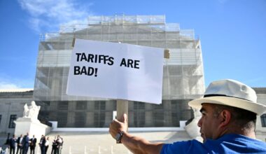 Trump Pitches $2,000 Checks as Salve for Tariff Pain