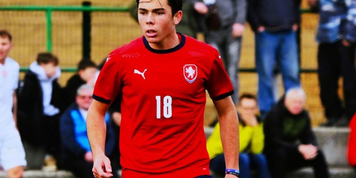 Gigi Buffon's son scores hat-trick with Czech Republic