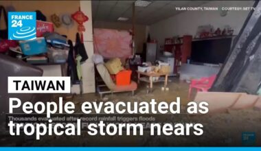 Tropical storm nears Taiwan, thousands evacuated • FRANCE 24 English