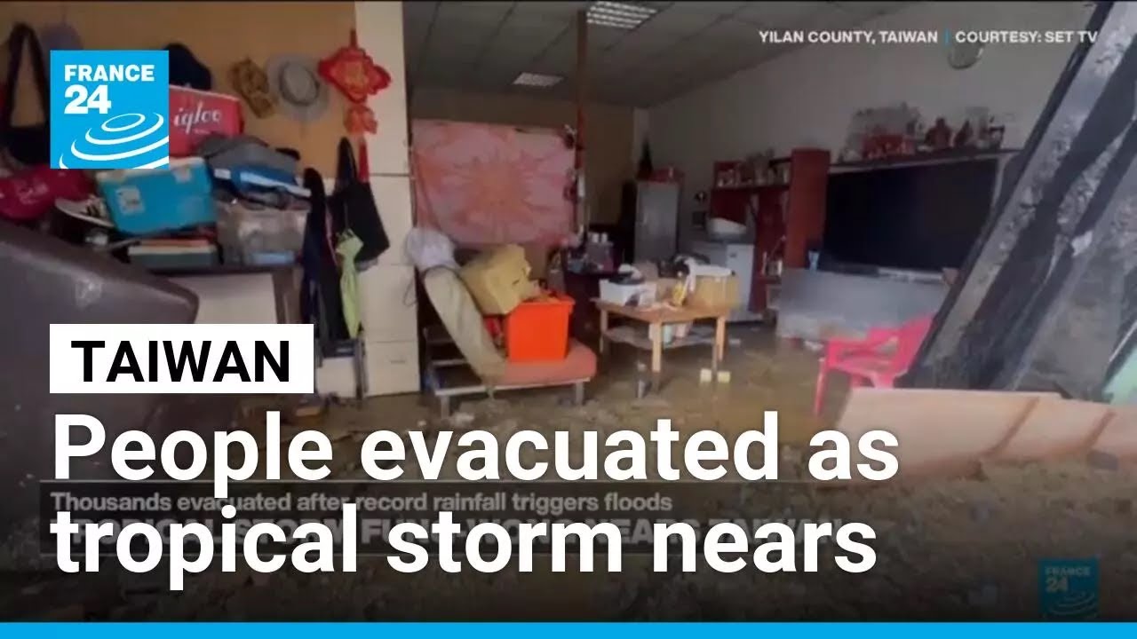 Tropical storm nears Taiwan, thousands evacuated • FRANCE 24 English